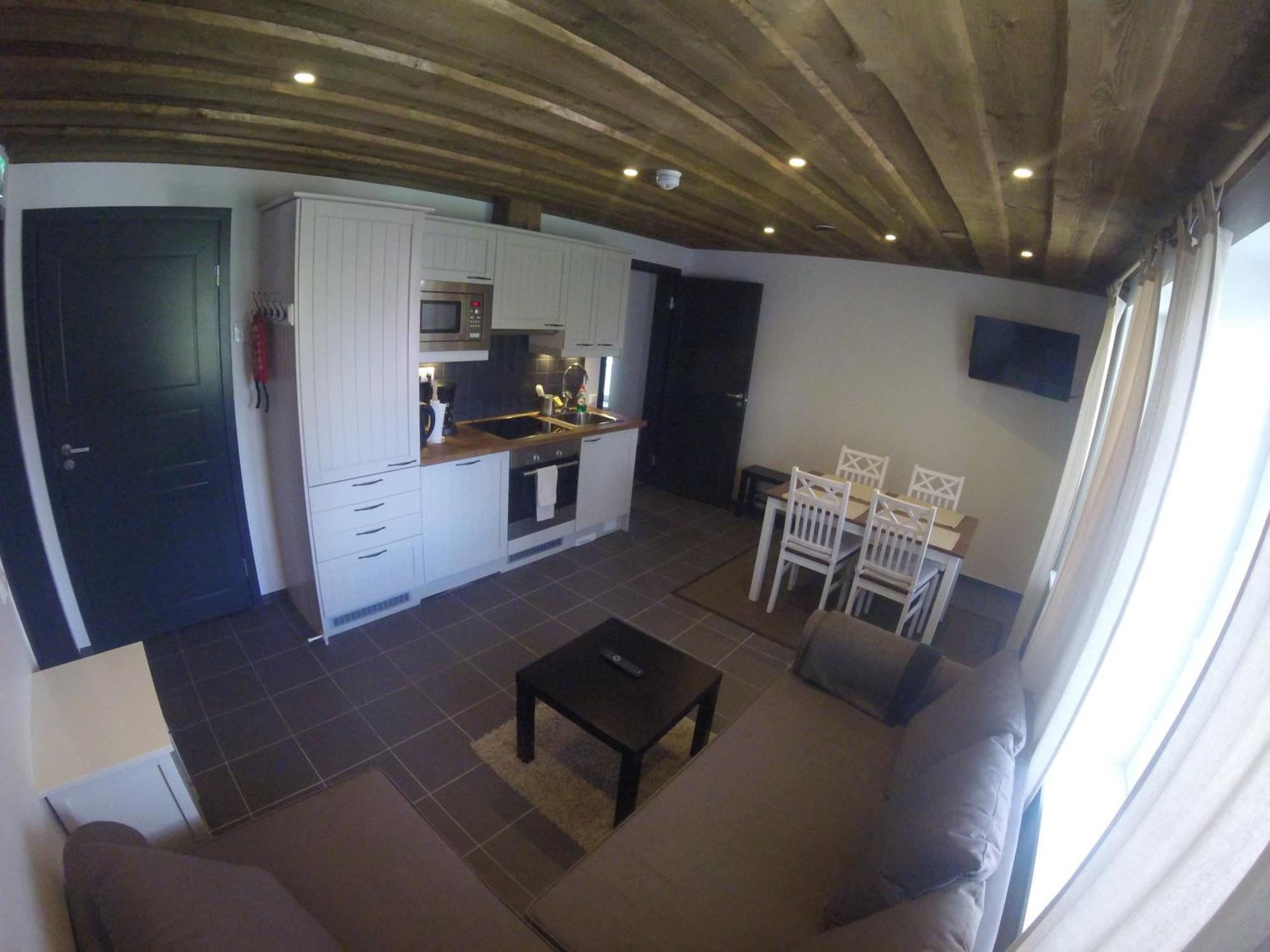Bjaerkas Golf & Country Club Daire Nivelax Oda fotoğraf